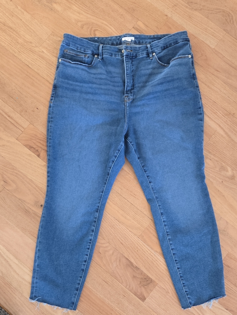 Good American Medium Blue High-Rise Jeggings